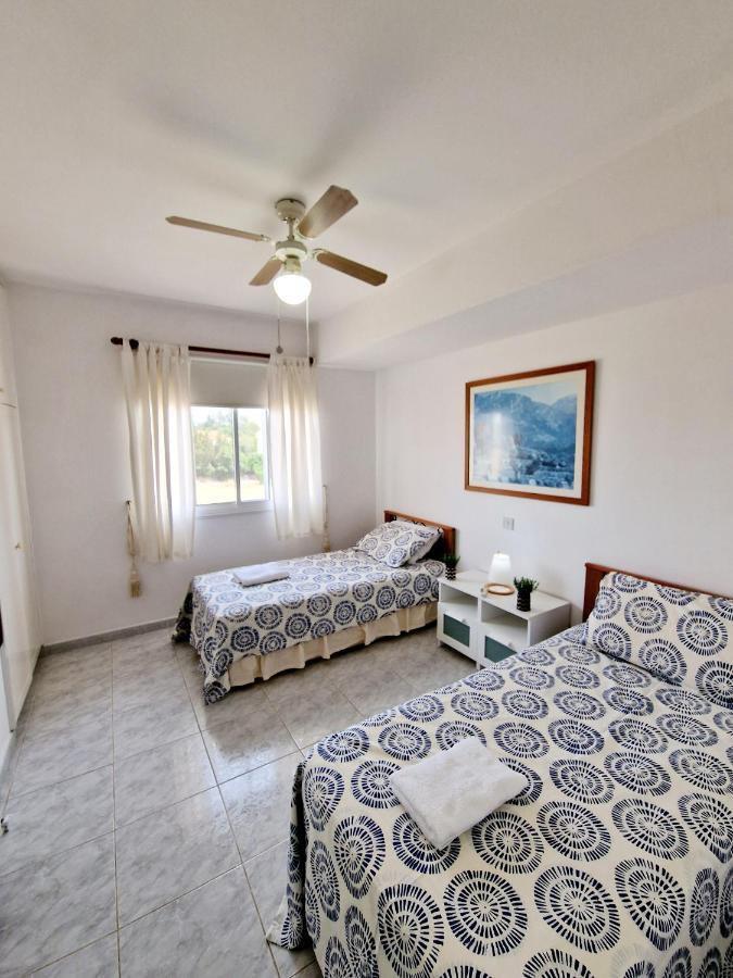 Emma'S Place, 2 Bedroom Apartment With Pool View Paphos Exteriör bild